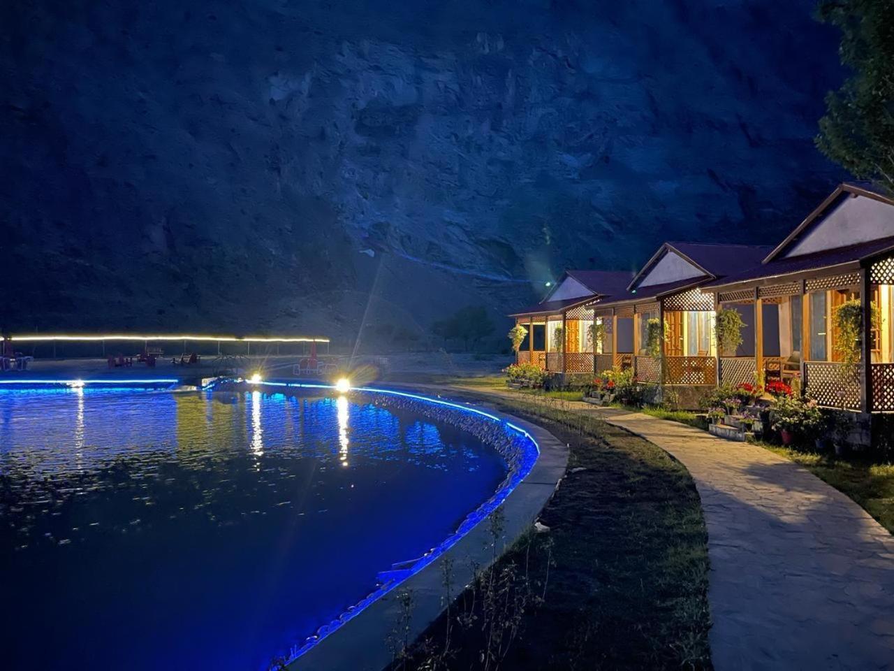 Dream Nest Resorts Скарду Экстерьер фото